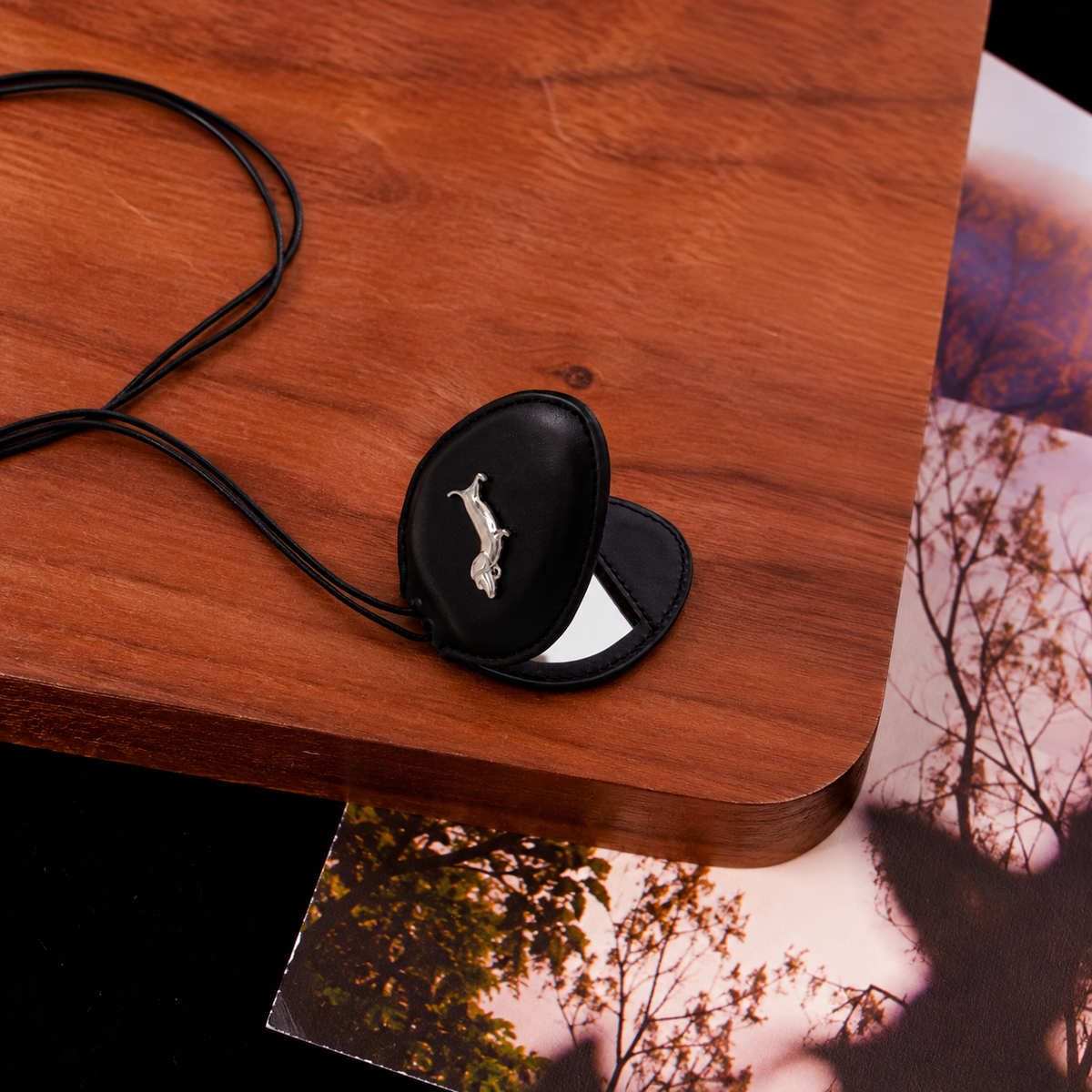 Little Mirror Necklace Black