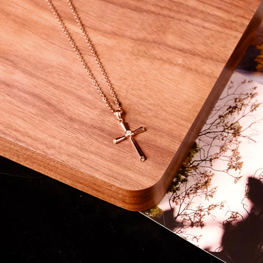 1 Hearted Rose Silver Cross Pendant